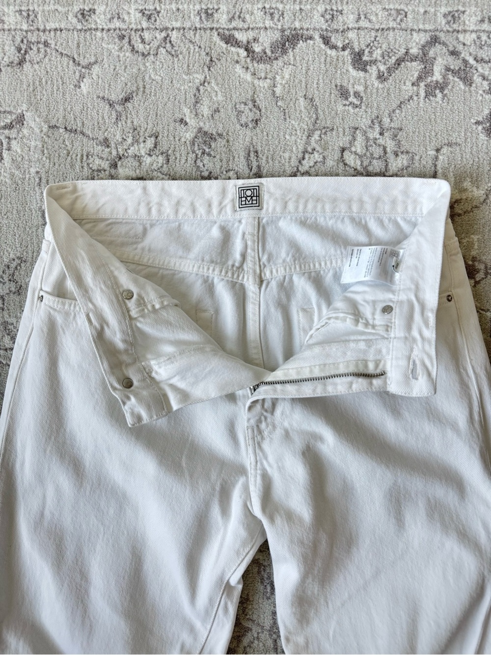 Toteme Twisted Seam White Straight-Leg High Rise Jeans - Size 27 - Made in Italy - Picture 6 of 11